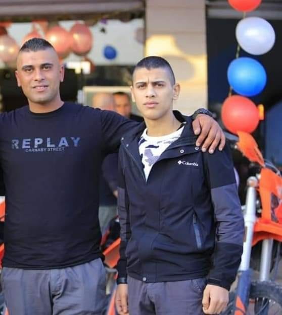 قوات الاحتلال الشقيقين رامز ومحمد ابو عبيد من مدينة جنين وهم اشقاء الشهيد احمد ابو عبيد فجر اليوم.
